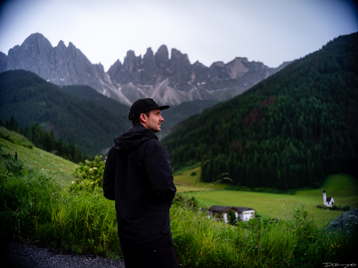 Photos from a trip through Italy in Summer of 2023. Locations include Rome, Florence, Tuscany, Castello di Bossi in Chianti, Siena, San Gimignano, Sirmione on Lake Garda, Bologna, Gudon, Italian Dolomites, Seceda, Cadini di Misurina, and Venice.